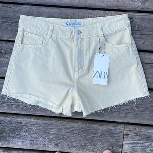 NWT Zara Raw Hem Yellow Denim Jean Shorts